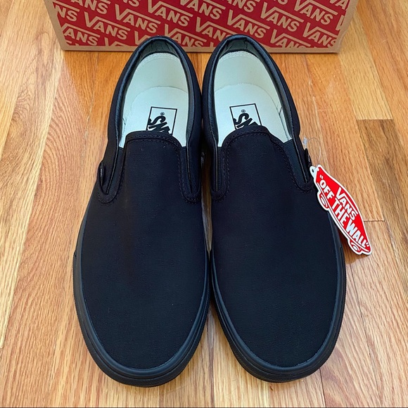 Vans Classic Slip On Women’s Sneakers - Picture 3 of 6